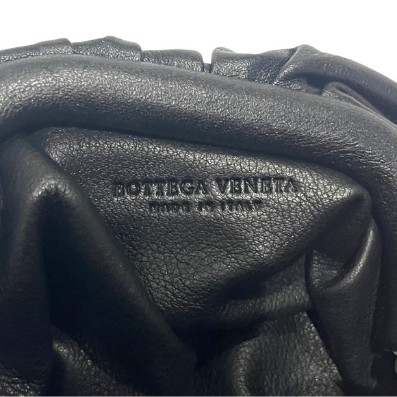 Bottega Veneta Black Mini Wristlet Clutch Coin Purse Italy Leather 2 in by 6 in - Picture 3 of 4